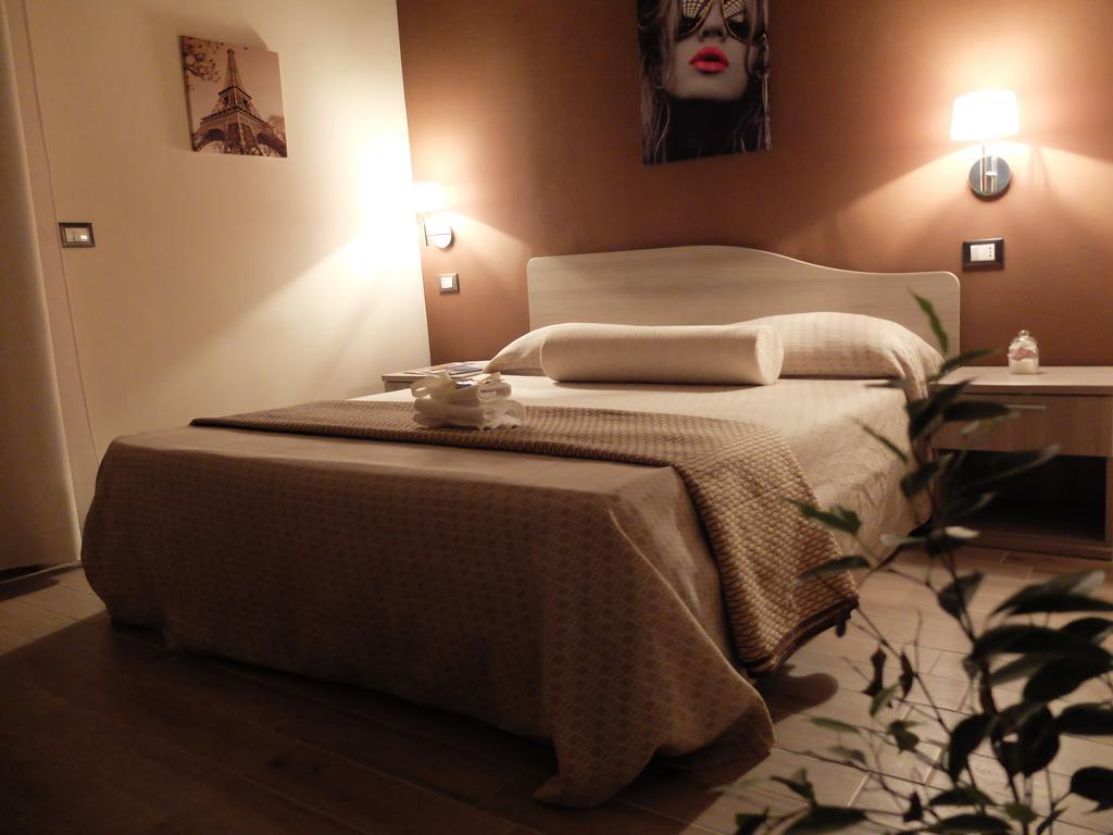Villa Morelli Taranto Phòng bức ảnh